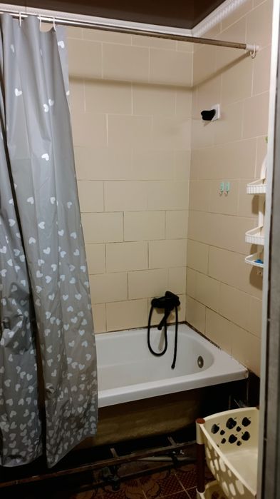 Задам посуточно квартиру