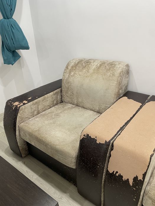 Продам диван и кресло