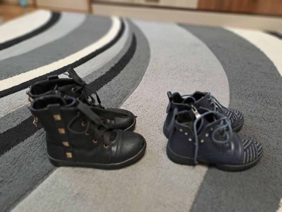 Обувь на девочек.