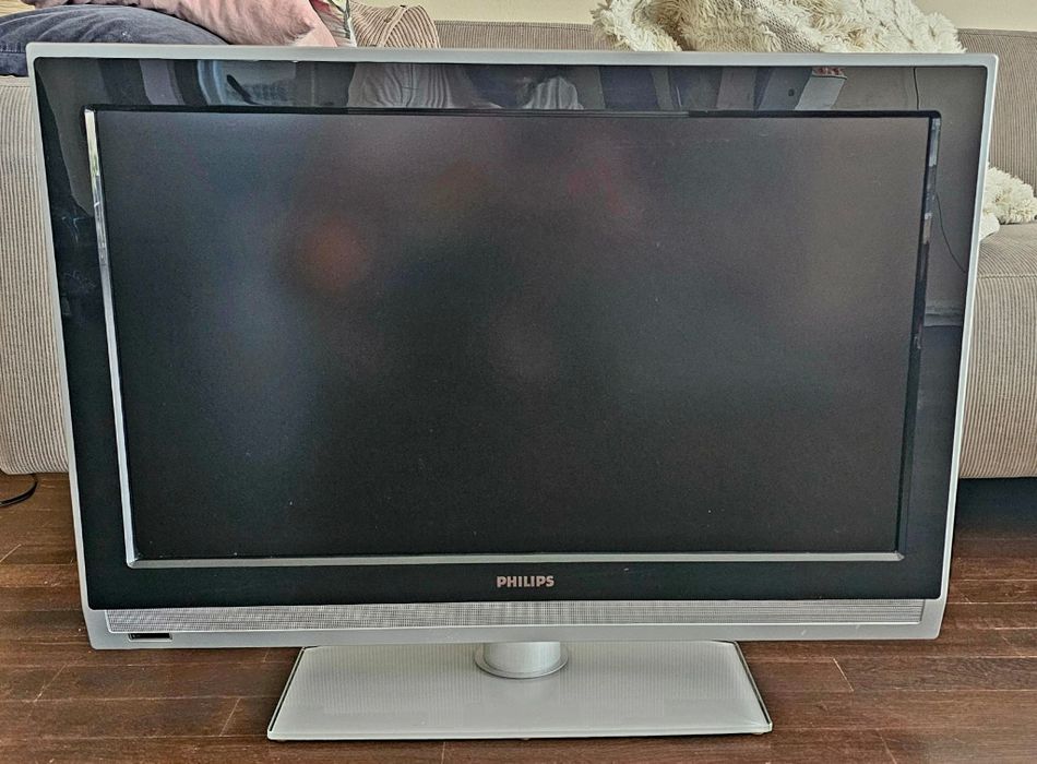 Televizor Philips Diagonala 81 cm