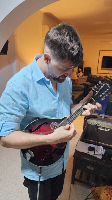 Уроки игры на гитаре