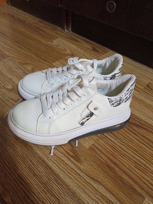 Обувь женская  для девочек