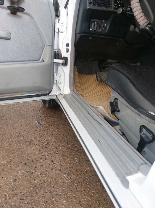 Мерседес 190 газ+бензин