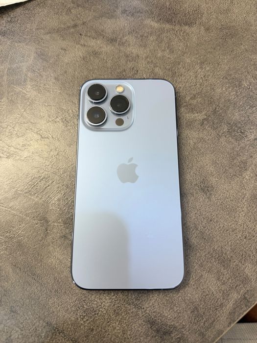 Продам 13 pro 256gb