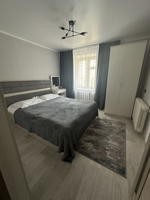 СДАМ ПОСУТОЧНО 2 ком.квартира.Центр