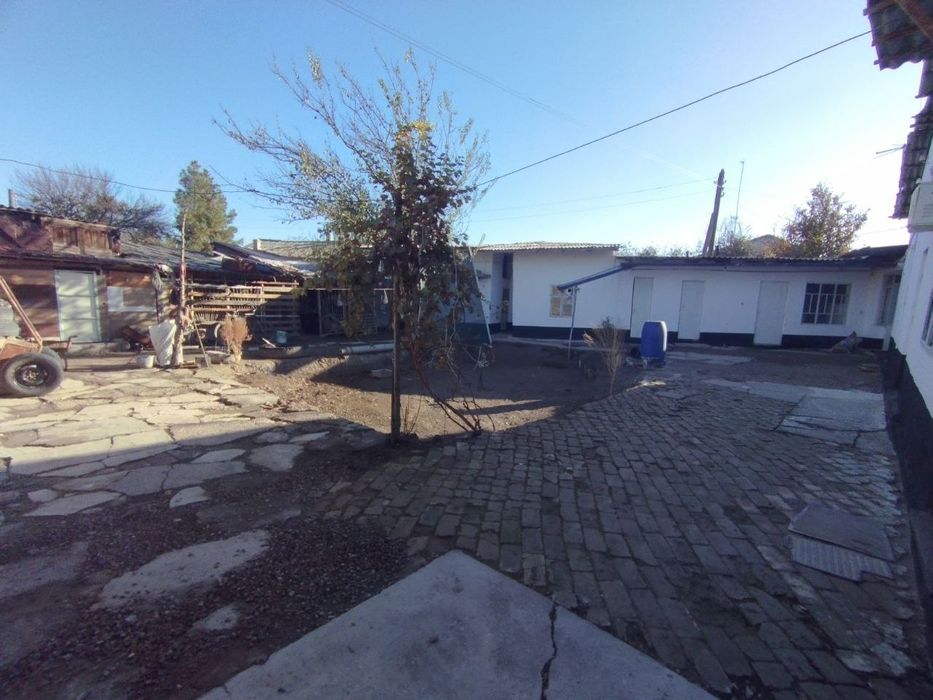 Xovli xonadon sirochniy sotiladi