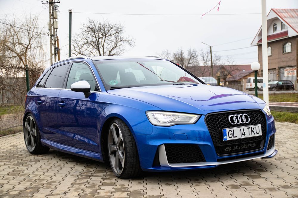Audi RS3 Sportsback Quattro Automatic