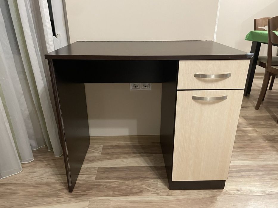 Бюро 85см / 52см