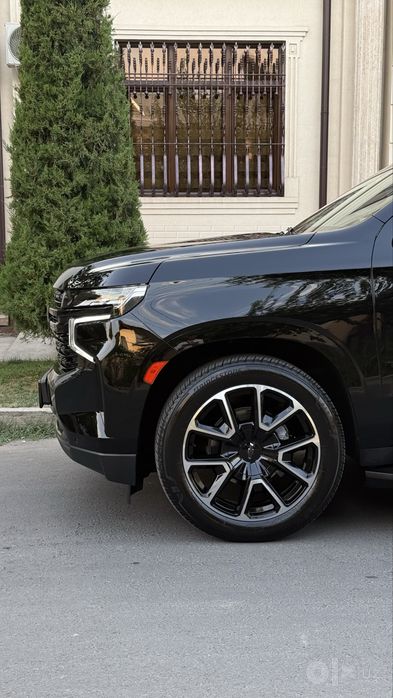 Chevrolet Tahoe RST 5.3L