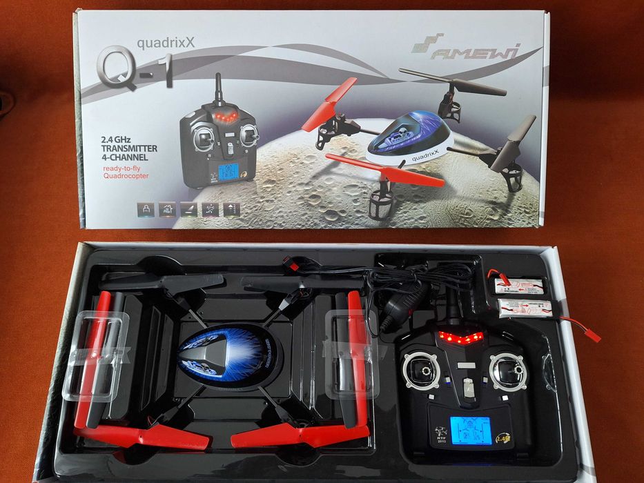Vand doua drone  folosite model quadrix Q-1 AMEWI