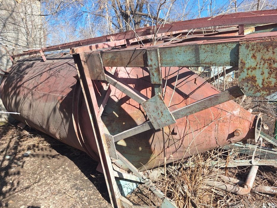 Продам Ёмкость 10тонны