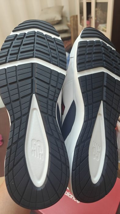 Гигантские кроссовки New Balance со Штатов!