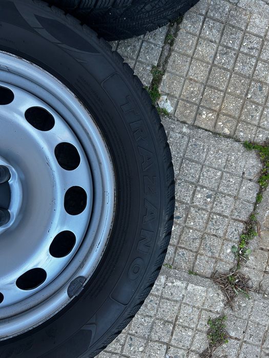 Джанти с гуми vw caddy 205 60 16 5x112