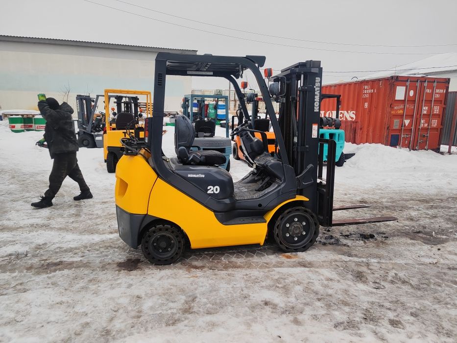 Продам вилочный погрузчик. Кара