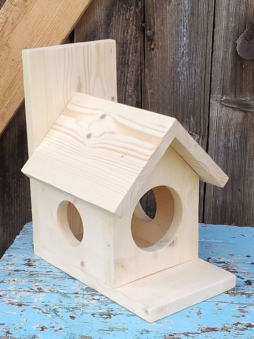 Скворечник, кормушка