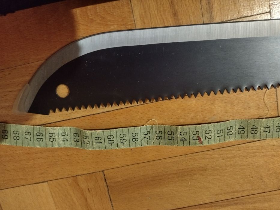 Мачете с обща дължина 65см