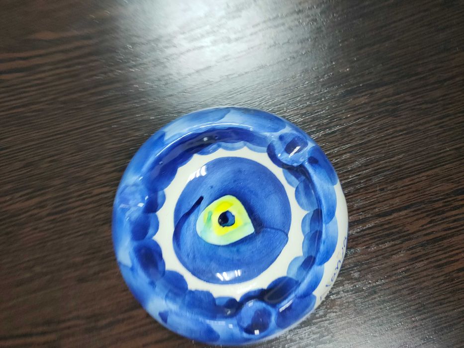 Пепельницы сувенирные