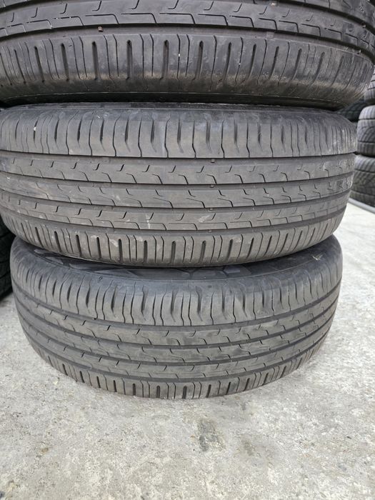 4 Броя 205/55/17 Continental 2x6,5mm 2x6,2mm 22dot