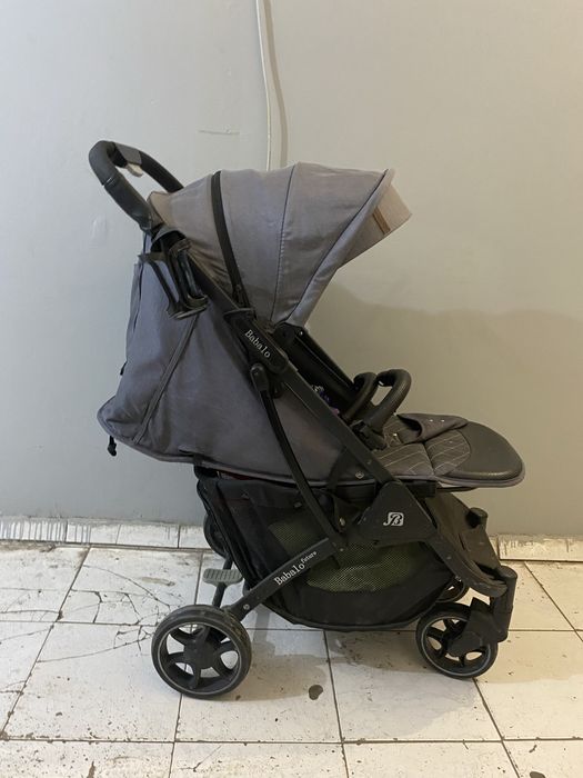 Коляска в отличном состоянии