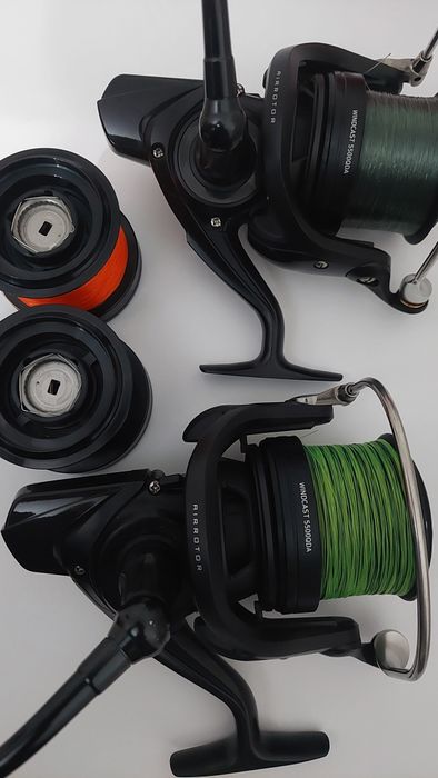 Set 2 mulinete daiwa windcast 5500qda
