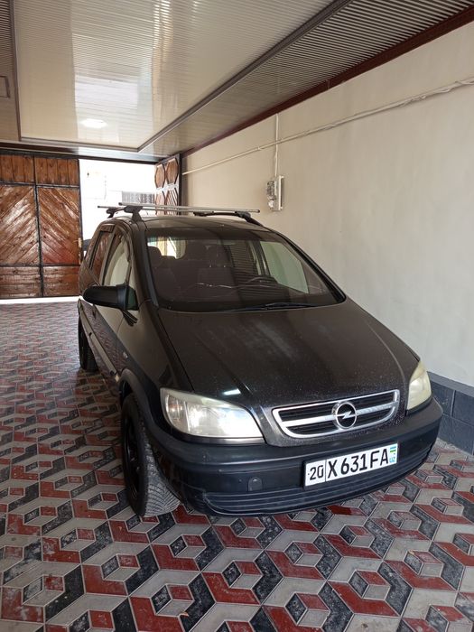 Opel Zafira A 2001