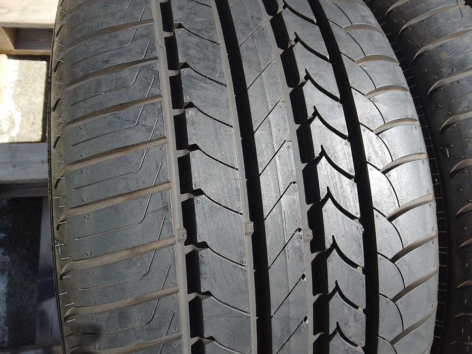 275/40/19 Гудиър ДОТ 2015 г - ЧИСТО НОВИ