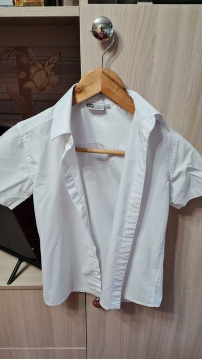 Продам школьную форму.