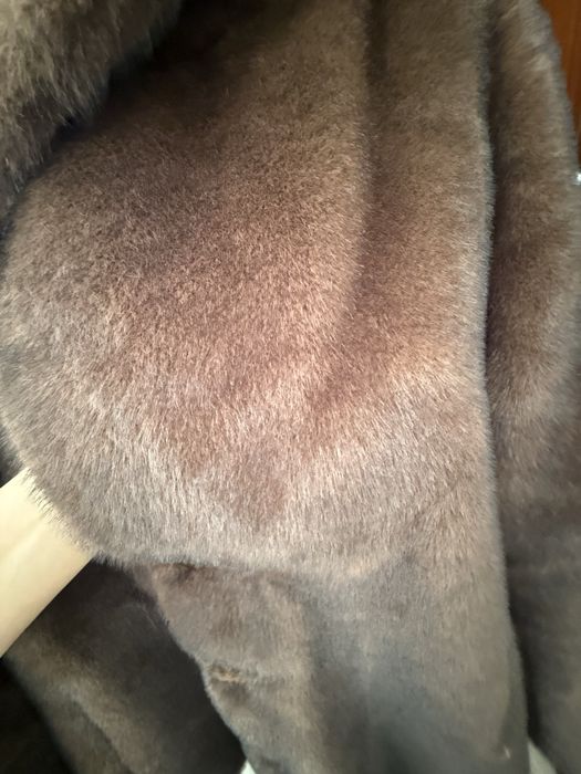 шуба сатылады 1рет килди новыи