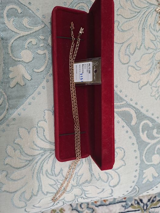 Продам золотой цепь