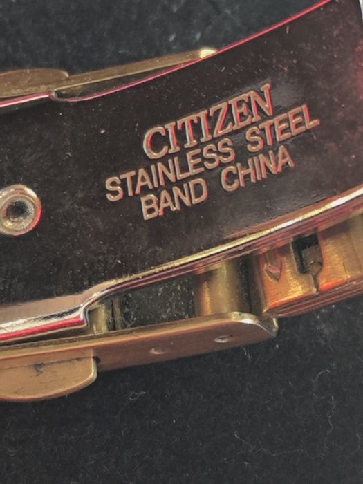 Женские наручные часы Citizen