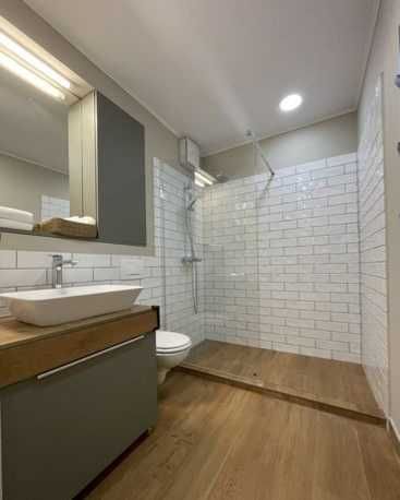 Non Stop Inchiriez Apartament in Regim Hotelier