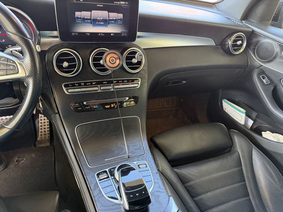 Mercedes-Benz GLC 250d 4MATIC, 2017, 204 CP, automată, piele, + roți de iarnă