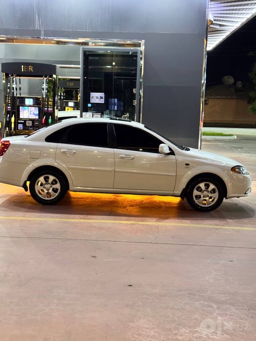 Rent  car  Afto ijara