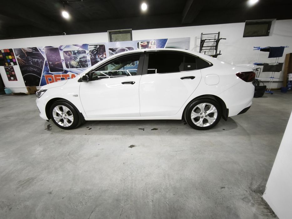 Продам Шевроле Оникс 2024 premier 2 plus установлено Газовое оборудова