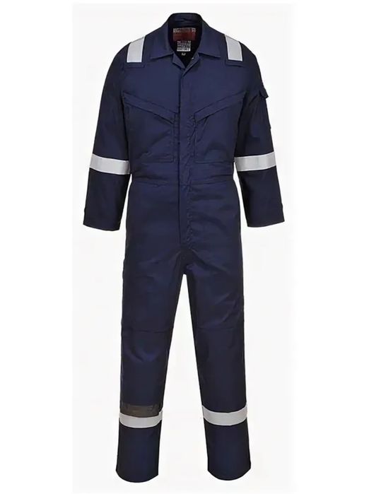 Продам рабочий комбинезон