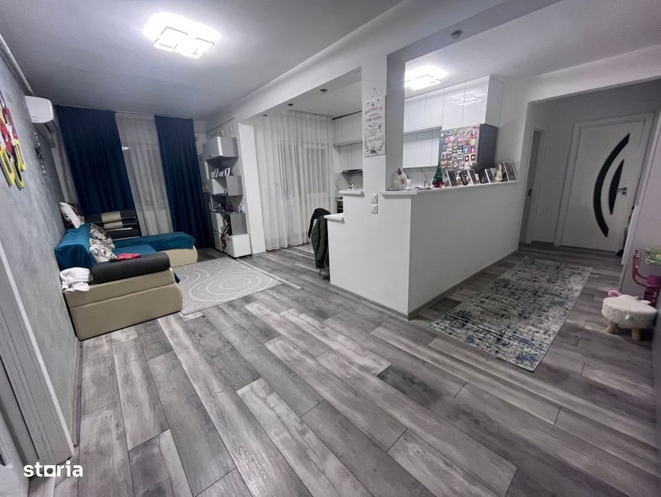 Apartament 3 camere, 71.62 mp, zona Lapus