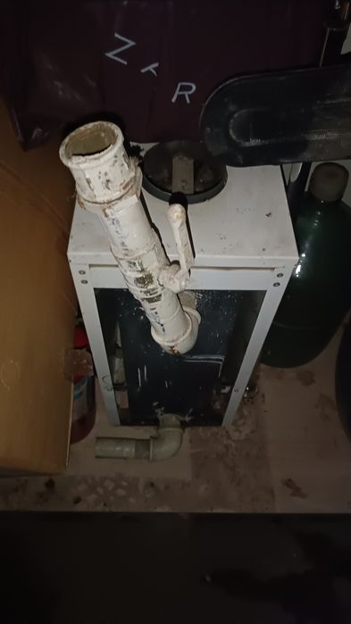 Печь 2 шт отопительные напольные