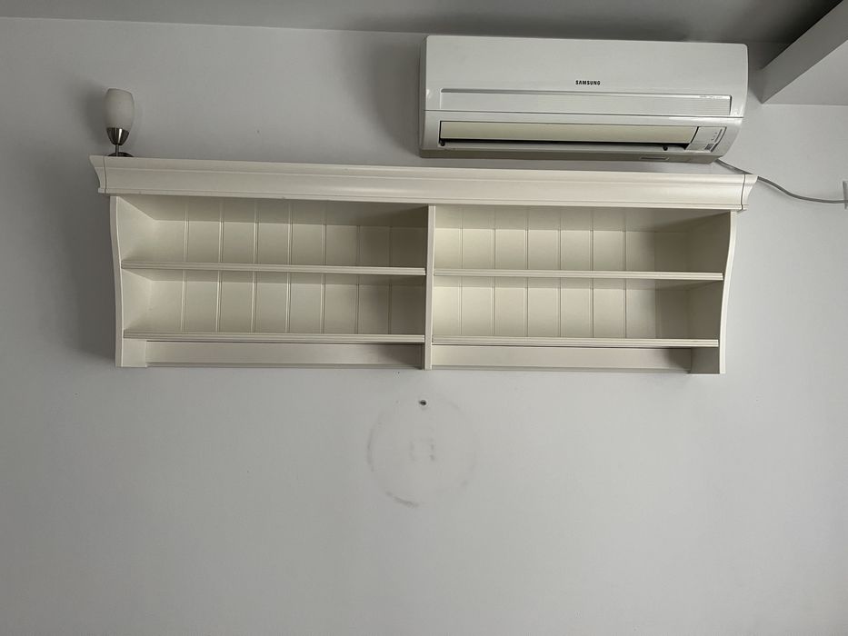Vând Etajeră Ikea