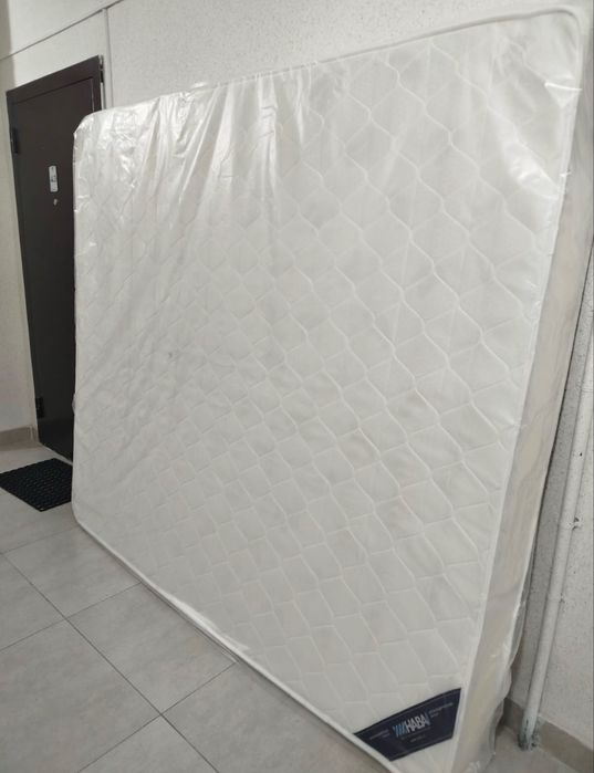 Матрас бу 1,8х2