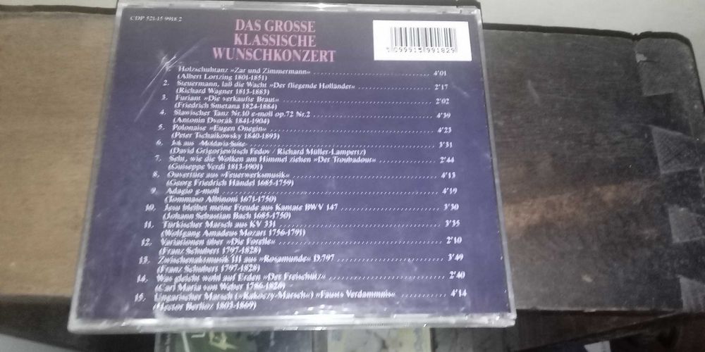 Продавам 4-ри оригинални диска с класическа музика по 3лв. за диск