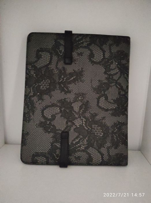 iPad Valentino чехол кожаный