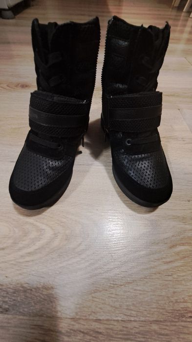 Боти Armani jeans 36 номер