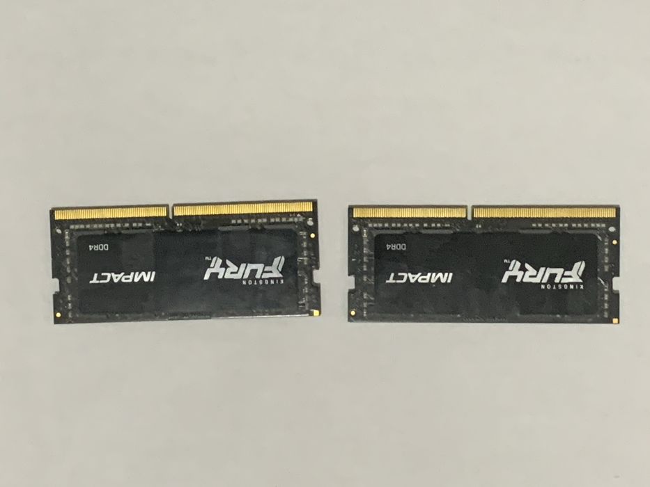 Placute RAM DDR4 16+16 (32GB) NEGOCIABIL