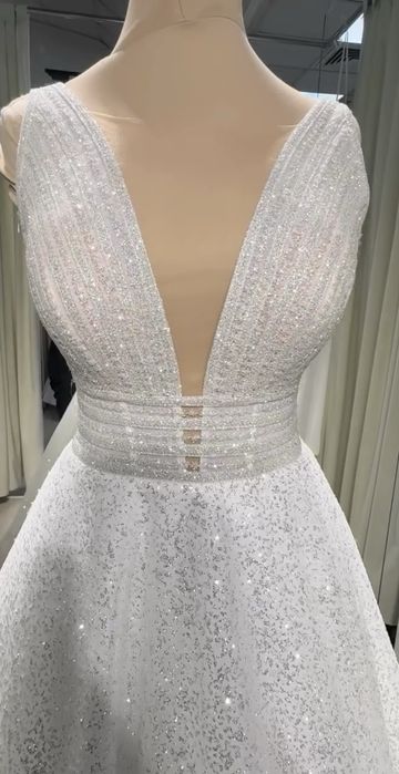 Rochie de mireasa A-line