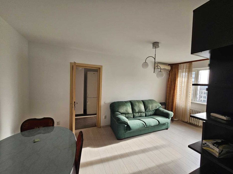 Canapea 3 locuri extensibila