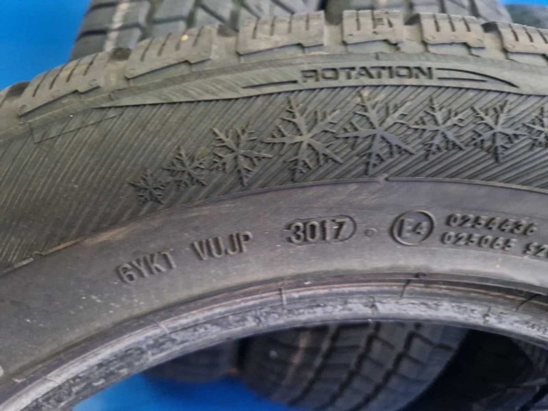 4 Barum R17 215/60-
зимни гуми DOT3017