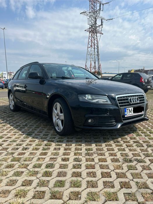 Vand audi A4 B8 2.0 TDI 143 CP an 2009 cutie automata 8+1