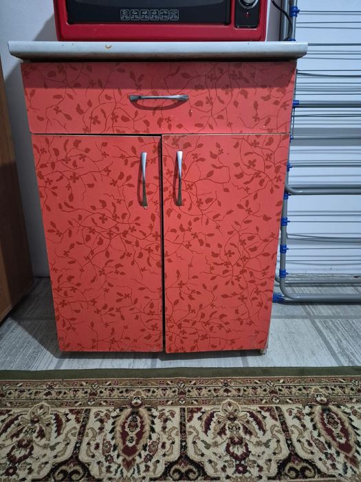 Тумбочки продаются срочно