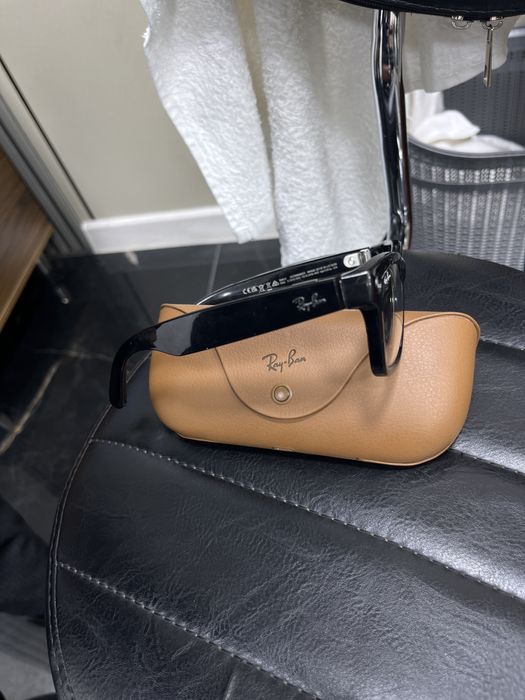Rayban Meta.