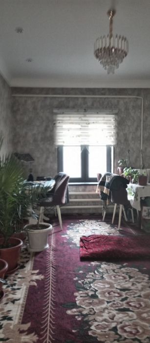 Uy sotladi tolabe t abraskadan Chapga  srochna  garit